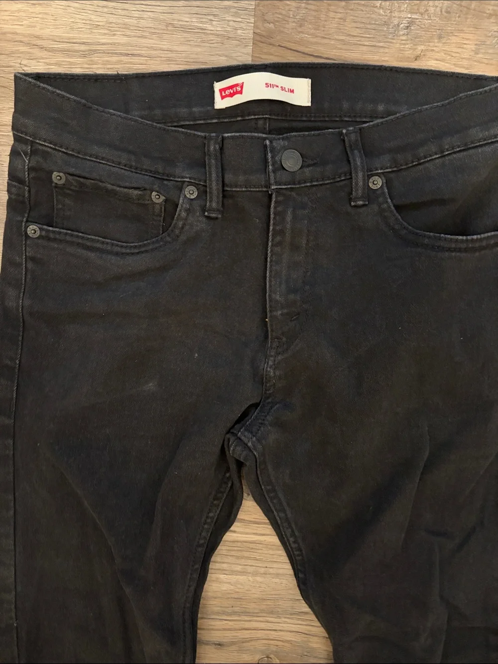 Levi's 511 MensSlim Fit Jeans in Black Wash 29/29 or Teens size 18